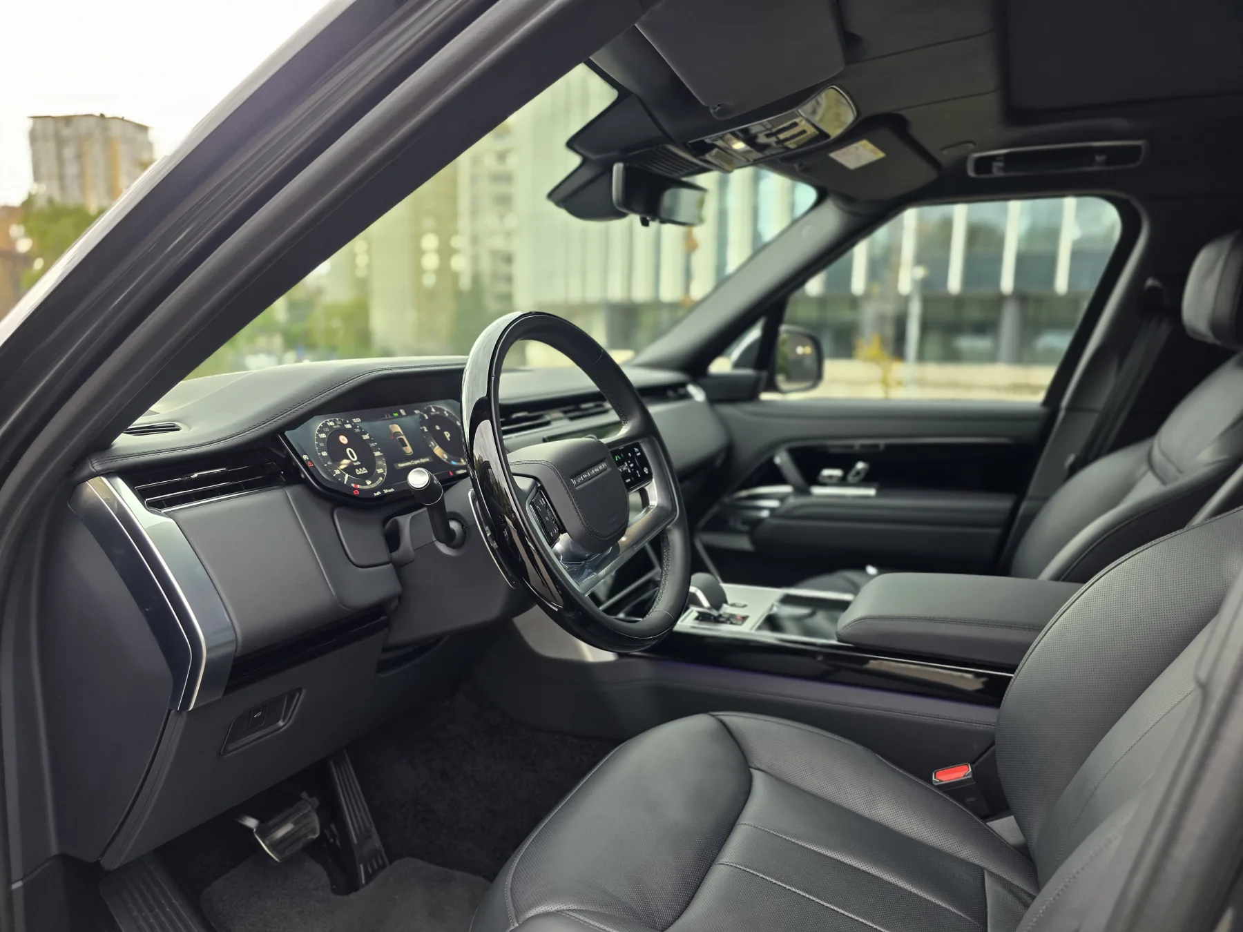 Аренда Land Rover Range Rover в Москве — фото 10