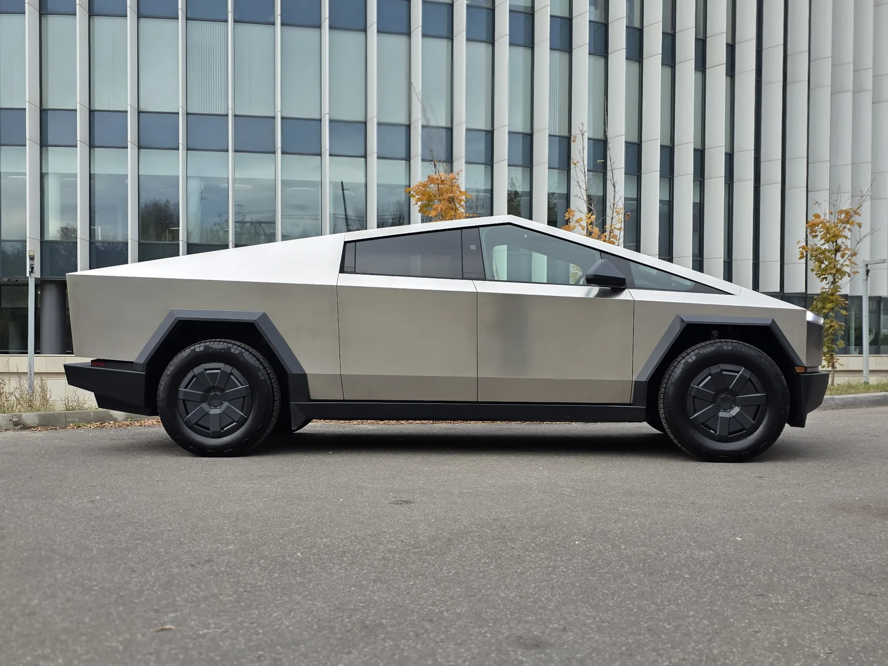 Аренда Tesla Cybertruck в Москве — фото 7