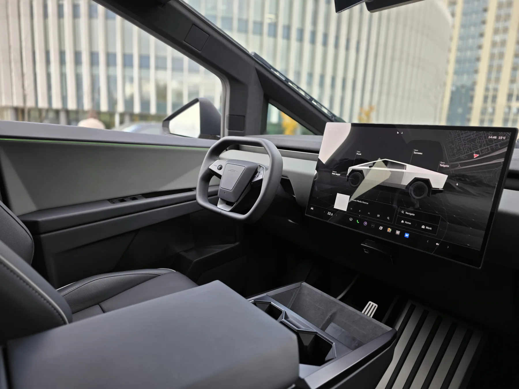 Аренда Tesla Cybertruck в Москве — фото 12